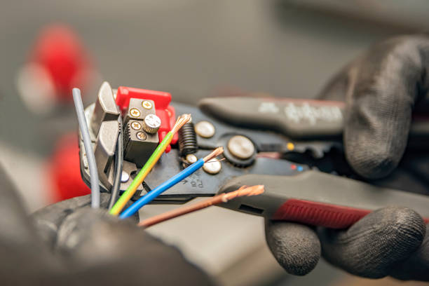 Best Circuit Breaker Repair  in Prineville Lake Acres, OR